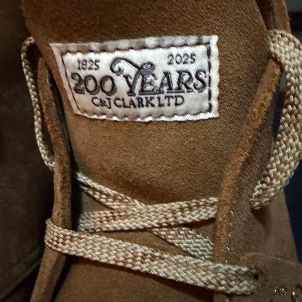 Clarks Tan Suede Men's Shoes - Picture 4 of 6